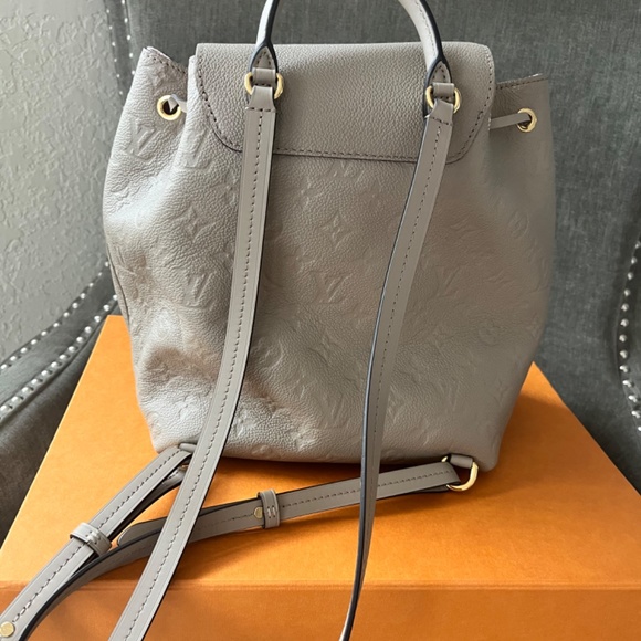 Louis Vuitton bag - Picture 8 of 11